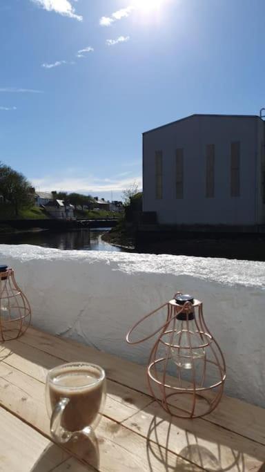 Stunning Riverside Town House With Views Ayrshire Girvan Esterno foto