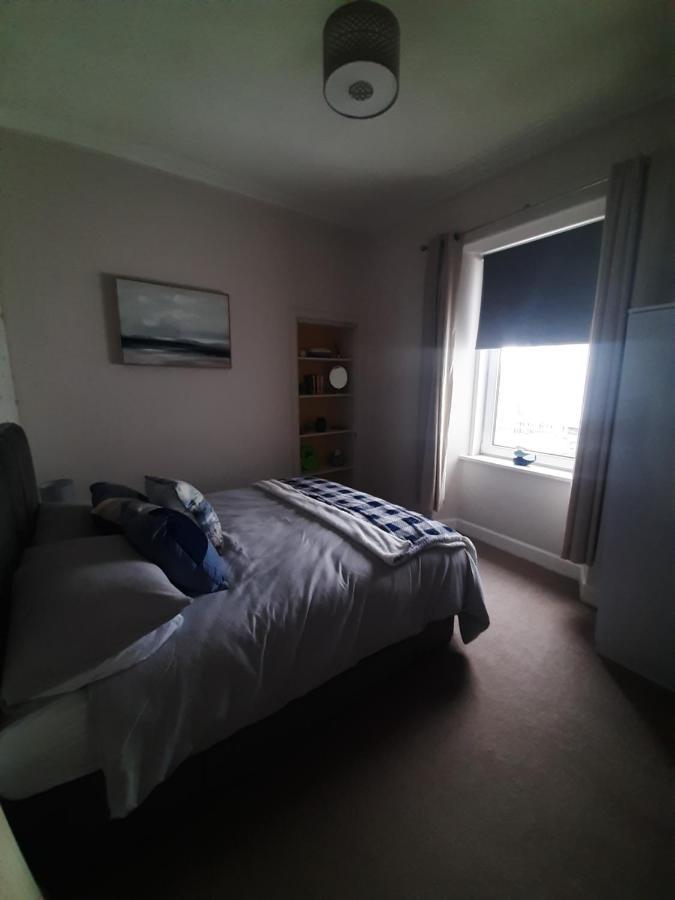 Stunning Riverside Town House With Views Ayrshire Girvan Esterno foto