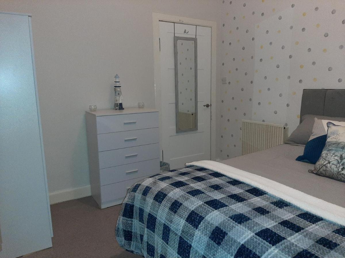 Stunning Riverside Town House With Views Ayrshire Girvan Esterno foto