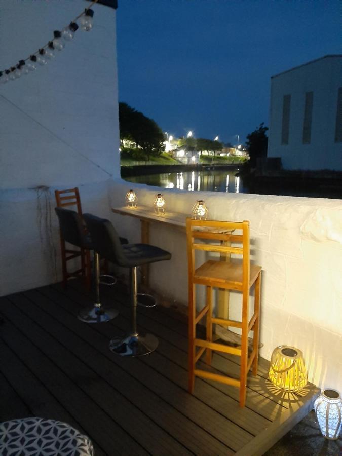 Stunning Riverside Town House With Views Ayrshire Girvan Esterno foto