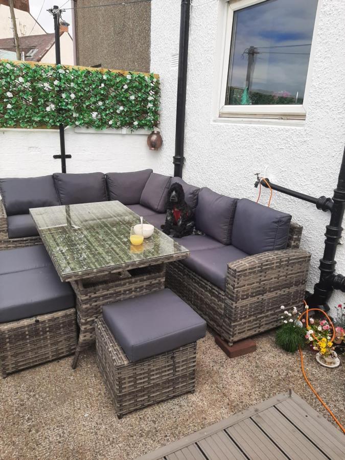Stunning Riverside Town House With Views Ayrshire Girvan Esterno foto